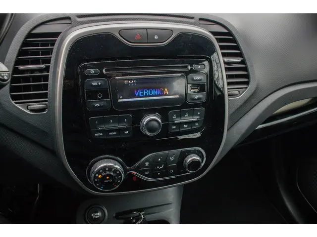 Renault Captur TCe 90 Zen 2016 Benzine 10