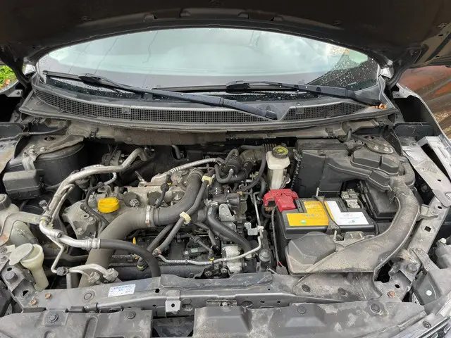 Nissan QASHQAI 1.2 Connect Edition 2015 Benzine 18