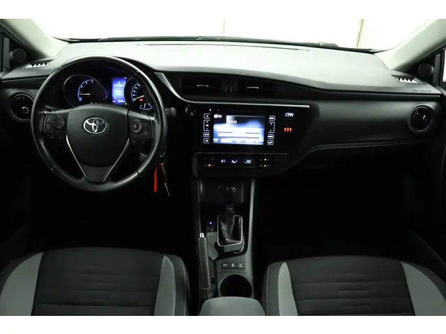 Toyota Auris 1.2T Aspiration 2017 Benzine 4