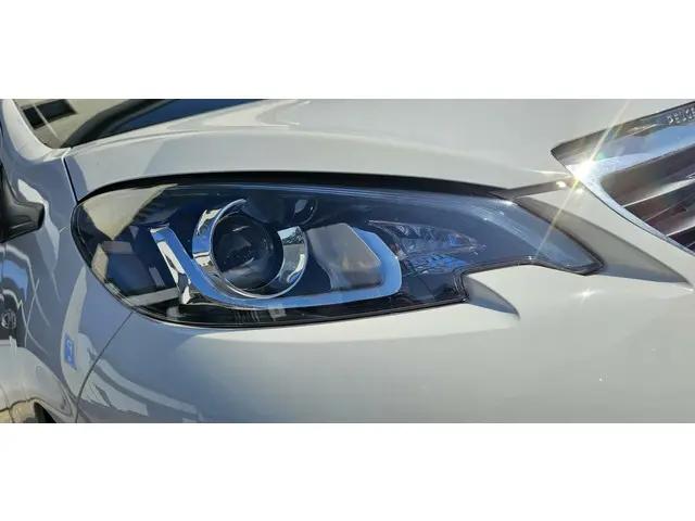 Peugeot 108 1.0 e-VTi Allure 2021 Benzine 10