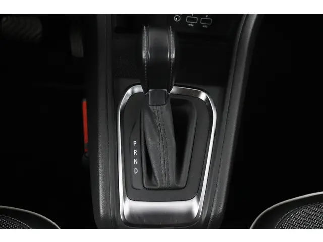 Renault Captur 1.3 TCe 140 Intens 2022 Benzine 17