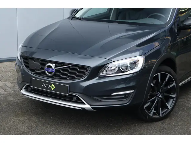 Volvo V60 3