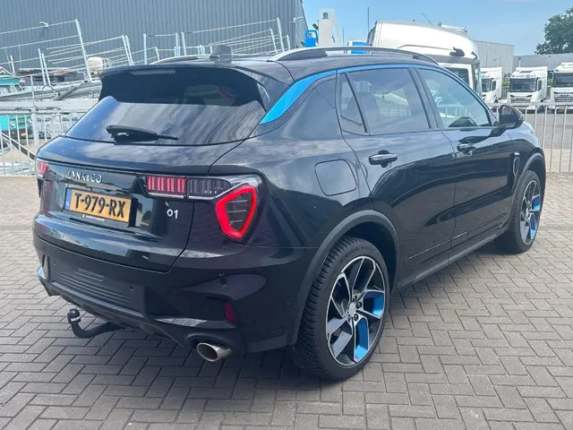 Lynk & Co 01 1.5 2022 Hybride Benzine 5