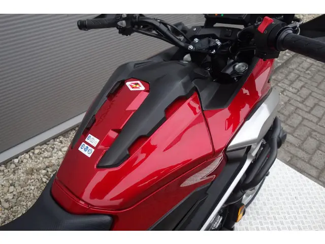 Honda NC 750 X ABS 2016 Benzine 13