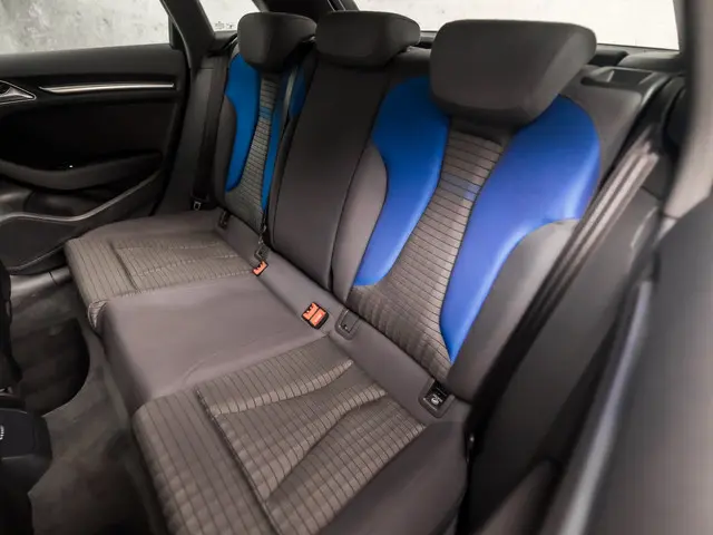 Audi A3 Sportback 1.4 e-tron Sport 2017 Hybride Benzine 16