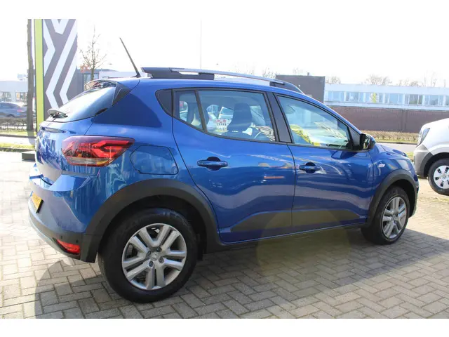 Dacia Sandero TCe 90 Expression 2023 Benzine 4