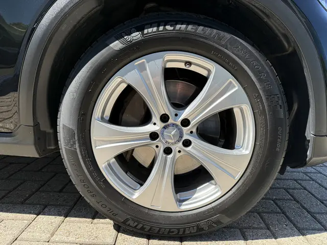 Mercedes-Benz GLC 250 4MATIC Prestige 2015 Benzine 11