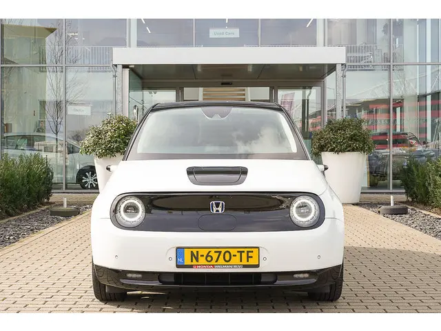 Honda e ADVANCE 17" 2022 Elektrisch 56