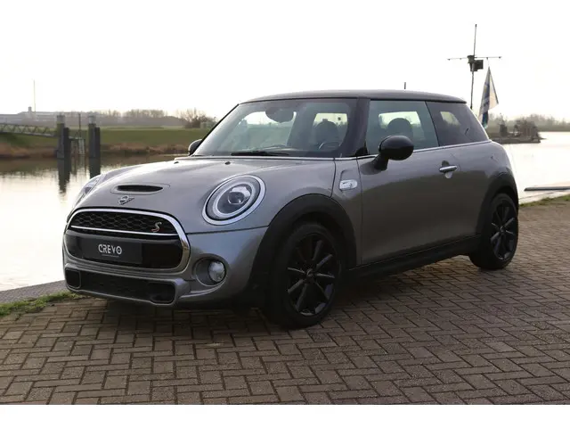 MINI Cooper S Mini 2.0 Chili 2018 Benzine 18