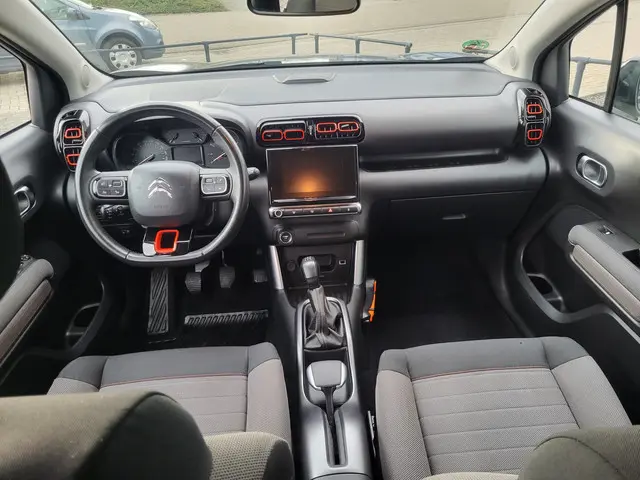 Citroën C3 Aircross 1.2 PureTech S&S Shine 2018 Benzine 15