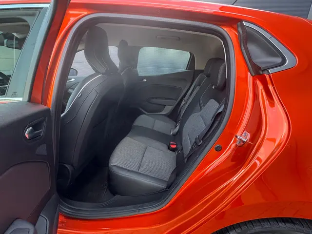Renault Clio 1.0 TCe Intens / Nap / Facelift 2019 Benzine 7