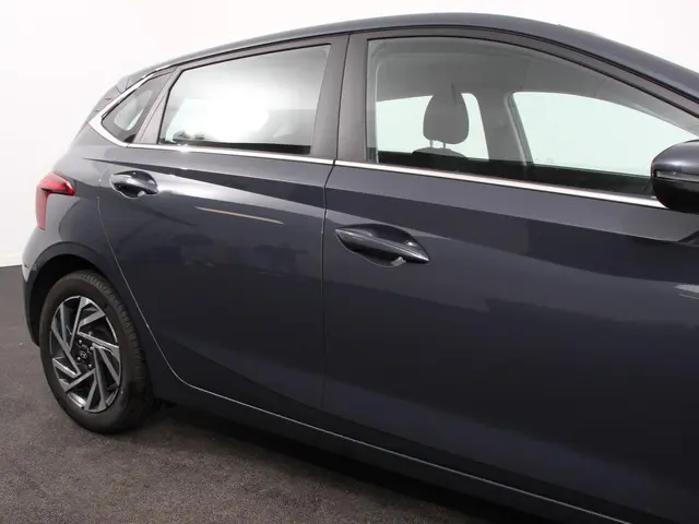 Hyundai i20 1.0 T-GDI Advanced 2024 Benzine 29