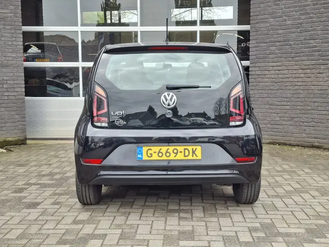 Volkswagen up! 1.0 BMT take up! | Airco 2019 Benzine 5