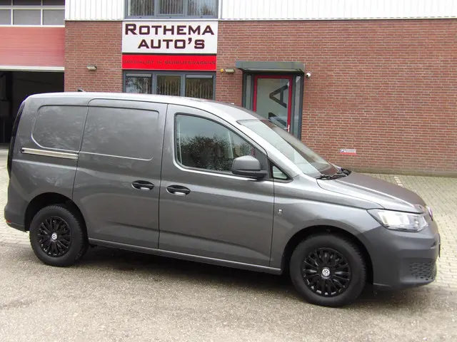 Volkswagen Caddy Cargo 2.0 TDI 1st Edition 2022 Diesel 23