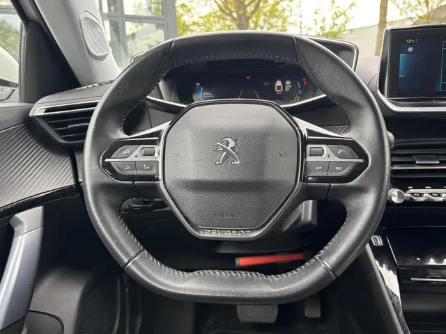 Peugeot e-2008 EV Allure 50 kWh 2020 Elektrisch 9