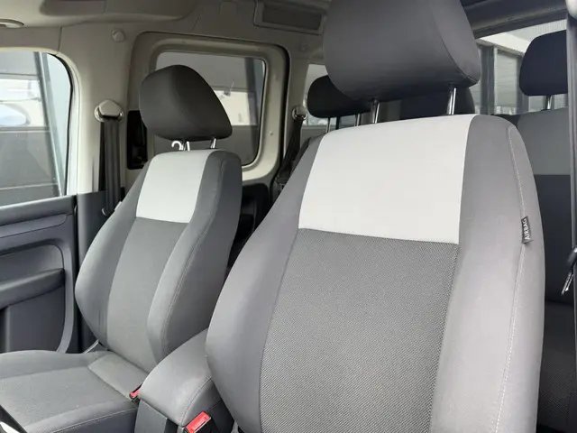 Volkswagen Caddy 1.6 TDI Navi Clima 5-PERS 2013 Diesel 10