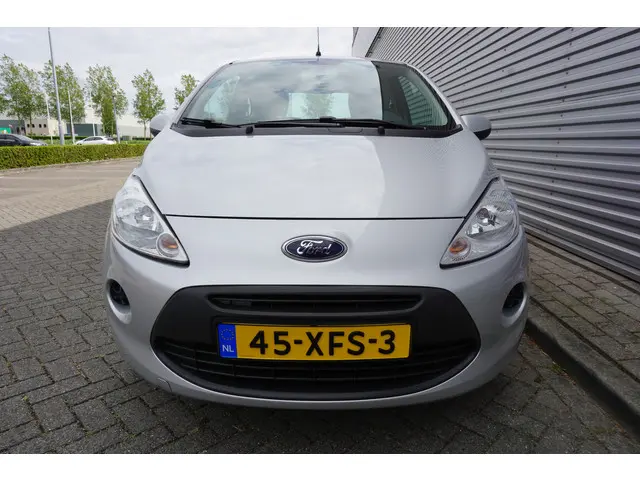 Ford Ka 1.2 Cool & Sound start/stop 2012 Benzine 6