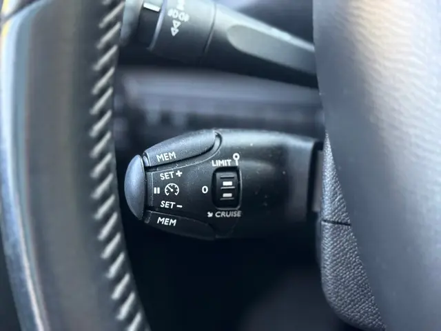 Peugeot 308 1.2 PureTech Style 2016 Benzine 18