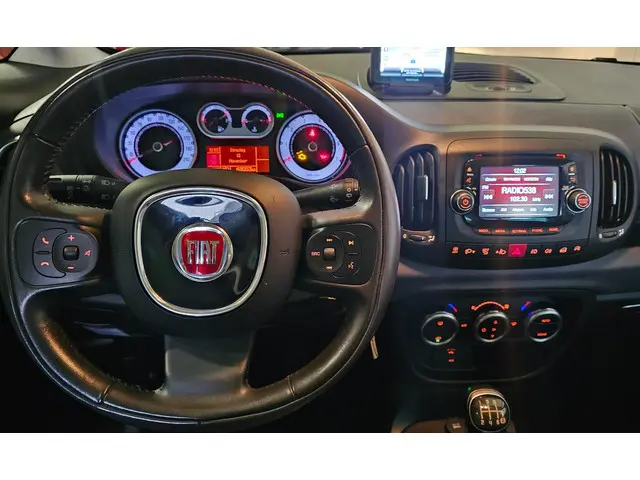 Fiat 500L 0.9 Lounge 105Pk Pano, 48.000km!!!! NAP !! 2015 Benzine 10