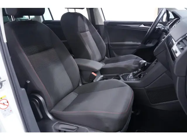 Volkswagen Tiguan 1.4 TSI ACT Comfortline 2019 Benzine 39