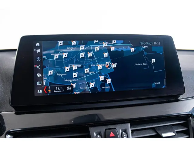 BMW X1 xDrive25e High Executive 2022 Hybride Benzine 39