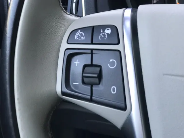 Volvo V40 2.0 D2 Nordic+ Automaat 2018 Diesel 13