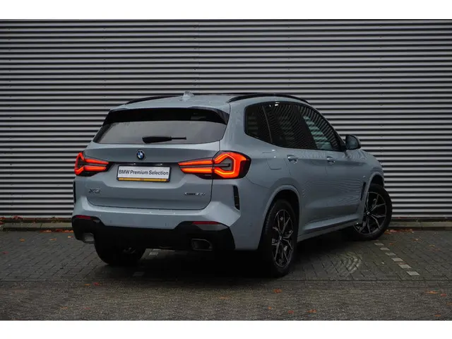 BMW X3 xDrive30i 2024 Benzine 2