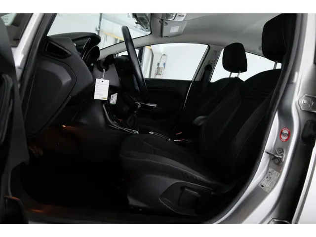 Ford Fiesta 1.0 Titanium 2014 Benzine 4