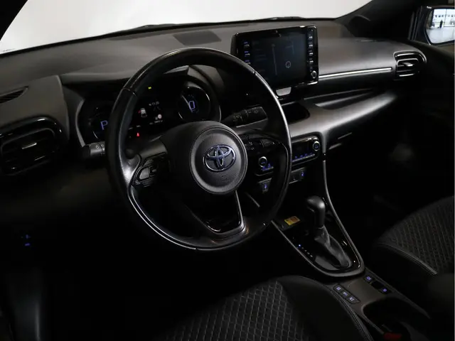 Toyota Yaris 1.5 Hybrid Executive 2022 Hybride Benzine 9