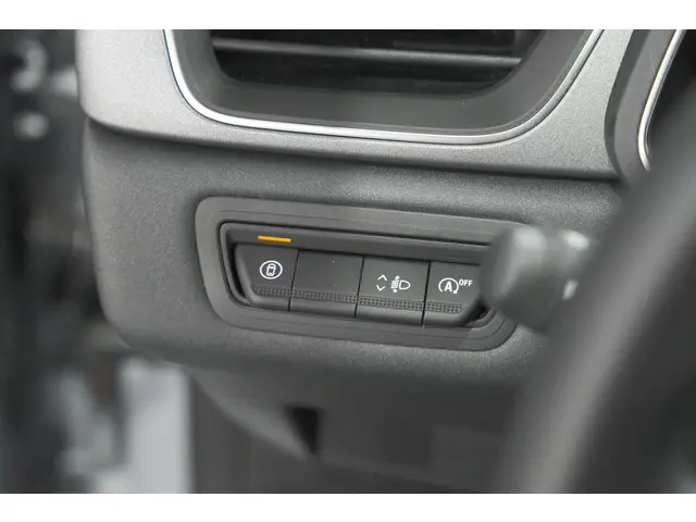 Renault Captur TCe 90 Techno 2025 Benzine 42