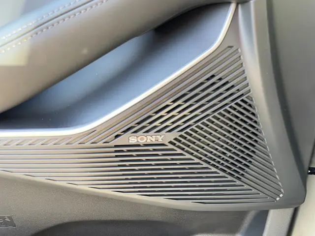 Omoda 9 SHS 1.5T-GDi SHS-P Premium 2026 Hybride Benzine 27