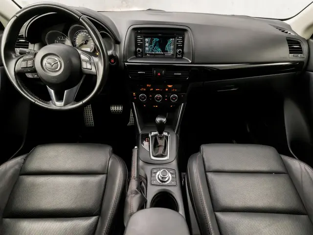 Mazda CX-5 2.0 SkyActiv-G 160 GT-M 4WD 2015 Benzine 6