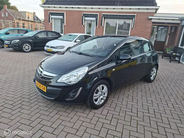 Opel Corsa 1.2-16V Berlin 2013 Benzine 7