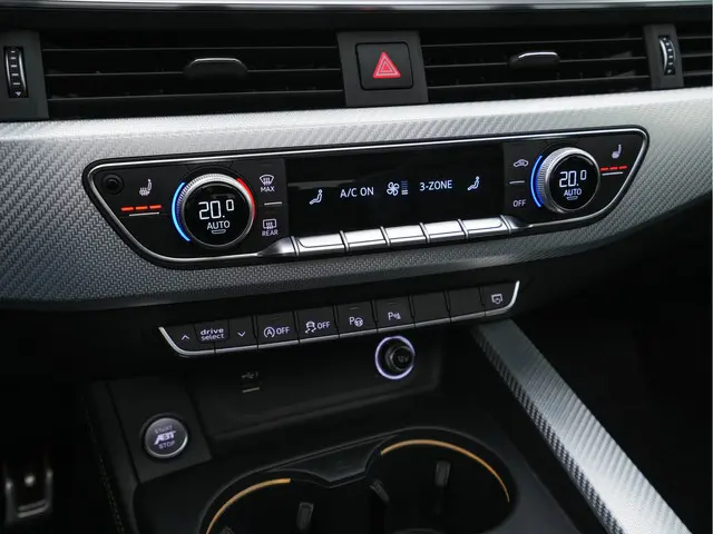 Audi RS4 2.9 TFSI quattro 2018 Benzine 15