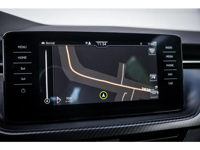 Škoda Kamiq 1.5 TSI DSG7 Monte Carlo 2021 Benzine 27