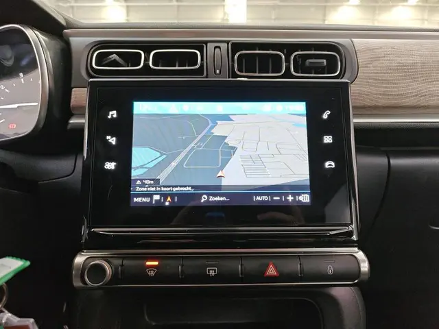 Citroën C3 1.2 PureTech Shine 2021 Benzine 7