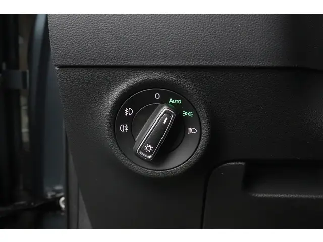 Škoda Karoq 1.5 TSI ACT Style Business 2019 Benzine 38