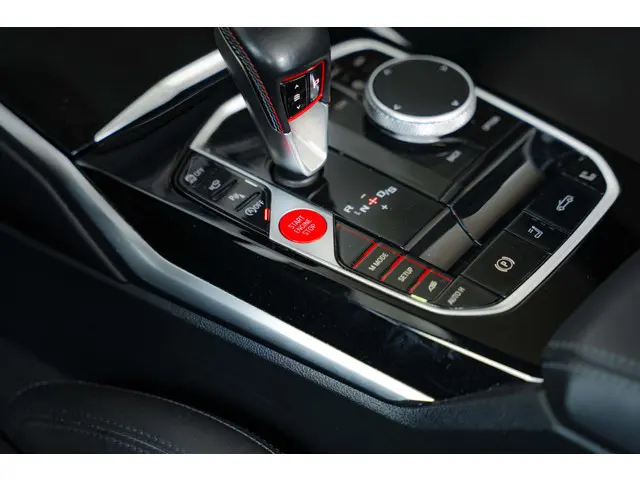 BMW M4 Cabrio xDrive Competition 2022 Benzine 36