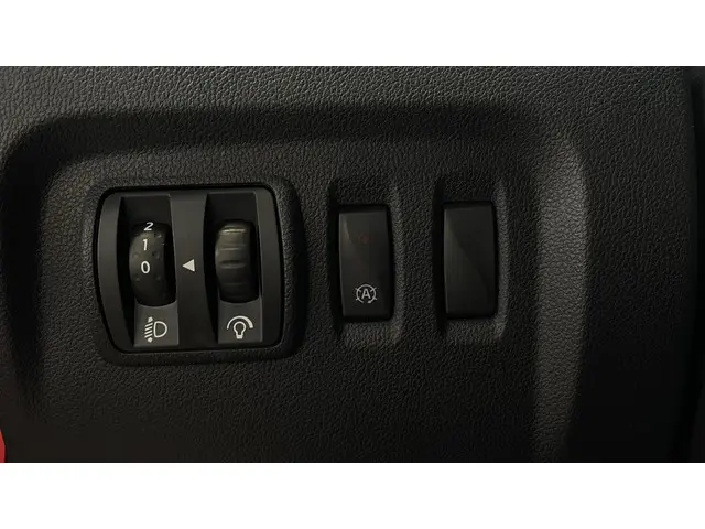 Renault Captur 0.9 TCe Bose 2019 Benzine 16