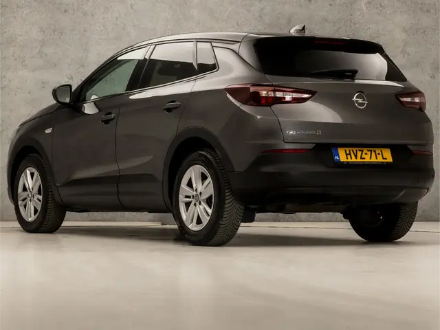 Opel Grandland X 1.2 Turbo Sport 2020 Benzine 3