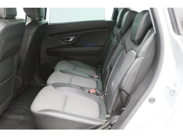 Renault Grand Scénic 1.3 TCe Limited 7p. 2022 Benzine 13