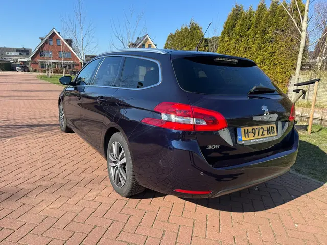 Peugeot 308 SW 1.2 PureTech Active 2019 Benzine 3