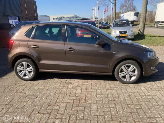 Volkswagen Polo 1.2 Easyline ----NIEUWE APK----- 2014 Benzine 8