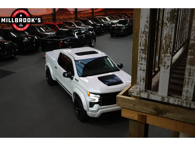 Chevrolet Silverado High Country 2024 LPG/Gas 11