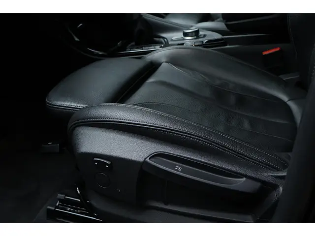 BMW X2 xDrive25e High Executive 2020 Hybride Benzine 12