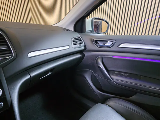 Renault Mégane Estate 1.3 TCe Intens 2021 Benzine 21