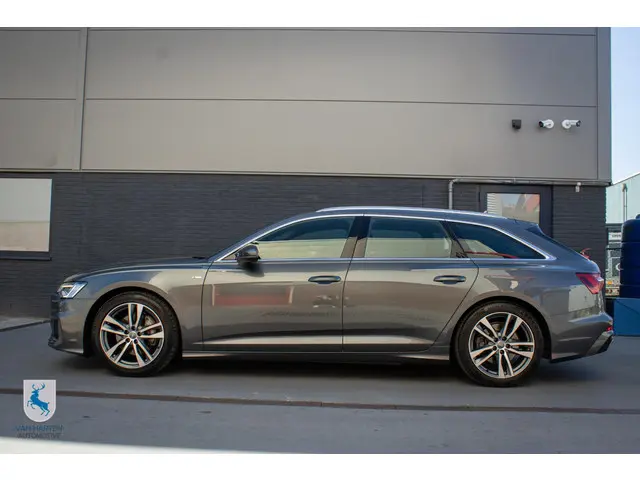 Audi A6 Avant 45 TFSI Sport S line edition 2020 Benzine 2
