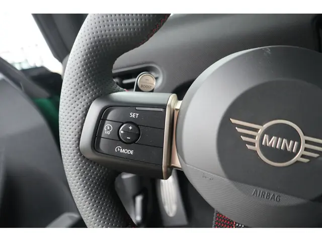 MINI 3-Deurs John Cooper Works 2025 Benzine 15