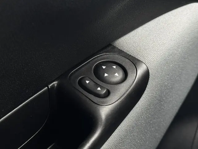 Fiat 500 1.0 Hybrid Pop 2020 Benzine 23