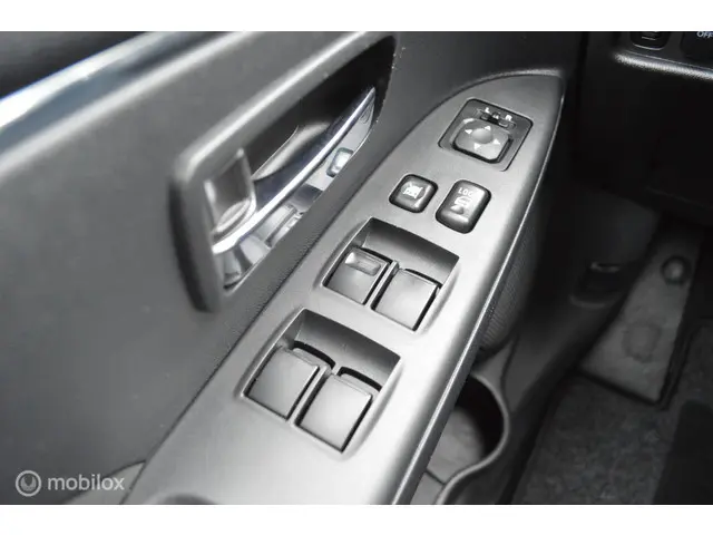 Mitsubishi ASX 1.6 Cleartec Invite+ 2014 Benzine 14